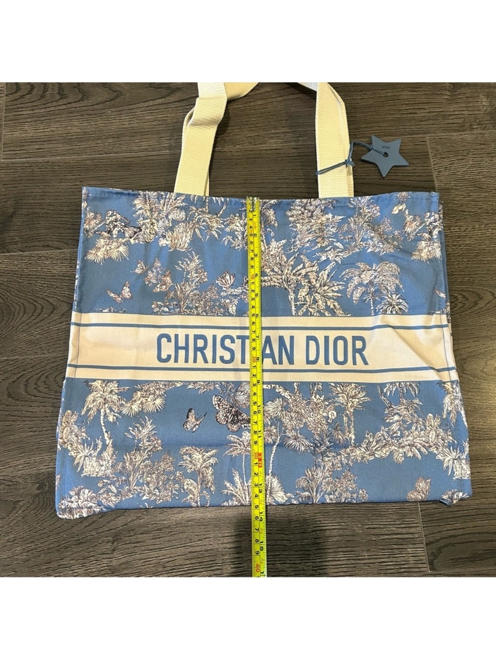 Dior Beauty Tote Bag - Picture 6 of 8